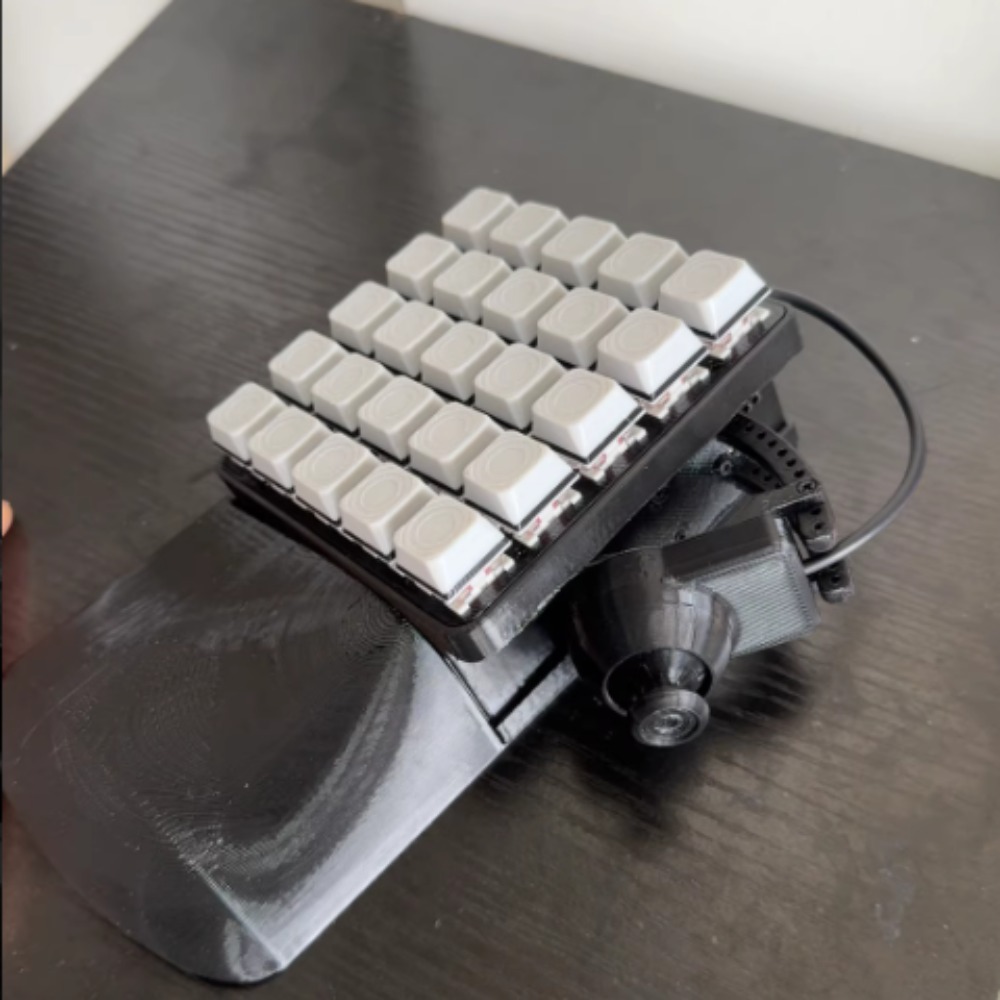Gaming Keyboard Hand - Joystick de juego con una sola